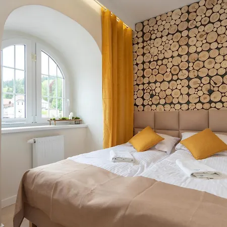 Sun And Centrum * 斯克拉斯卡波伦巴